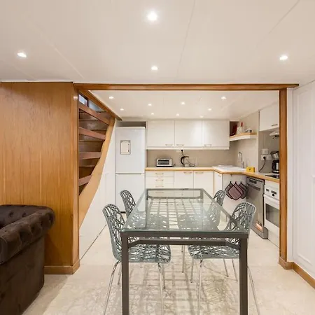 Halles - Luxury In The Heart Of *