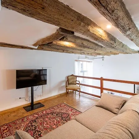 Appartement Halles - Luxury In The Heart Of *